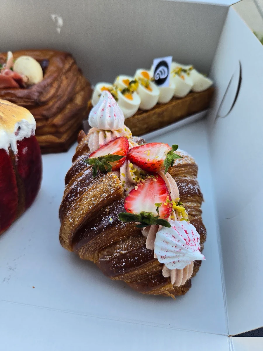 Berries & Cream Croissant