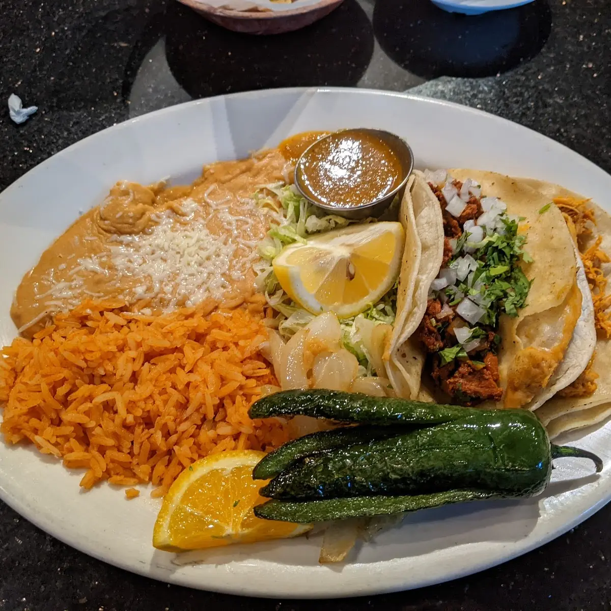 Tacos de Pescado (2 pcs)