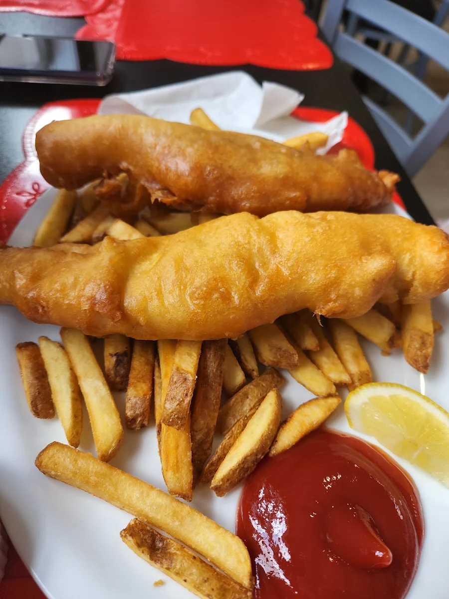 2 Fillet Fish with Fries