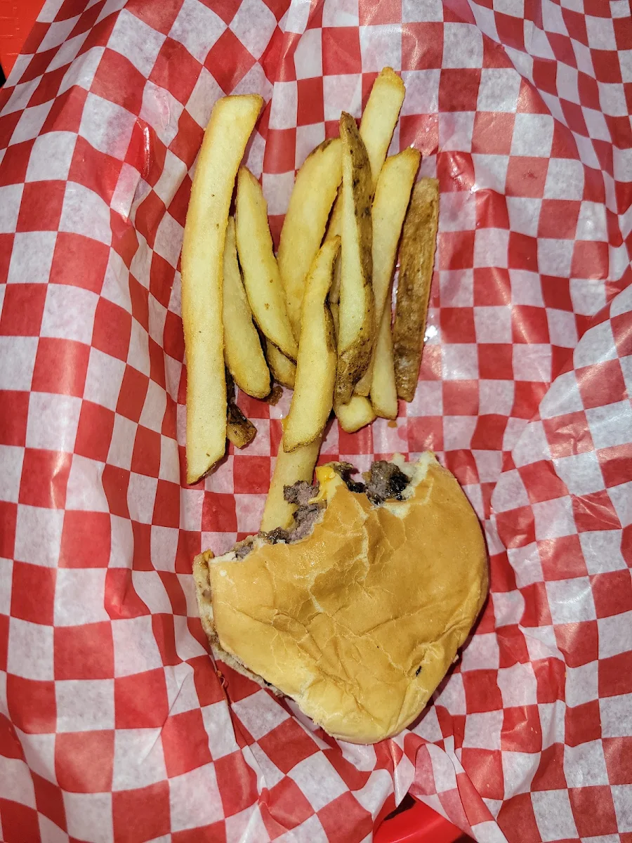 Kids Cheeseburger