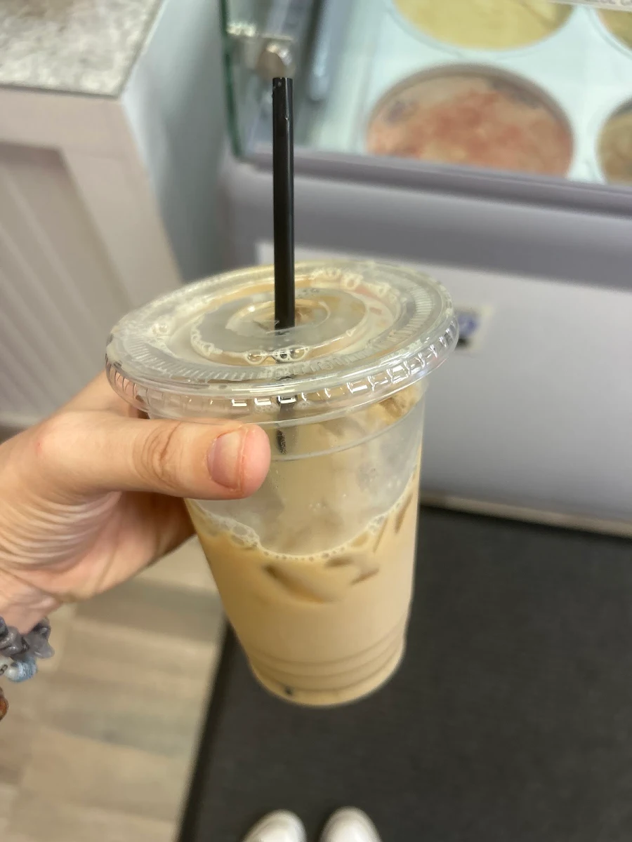 Iced Vanilla Latte