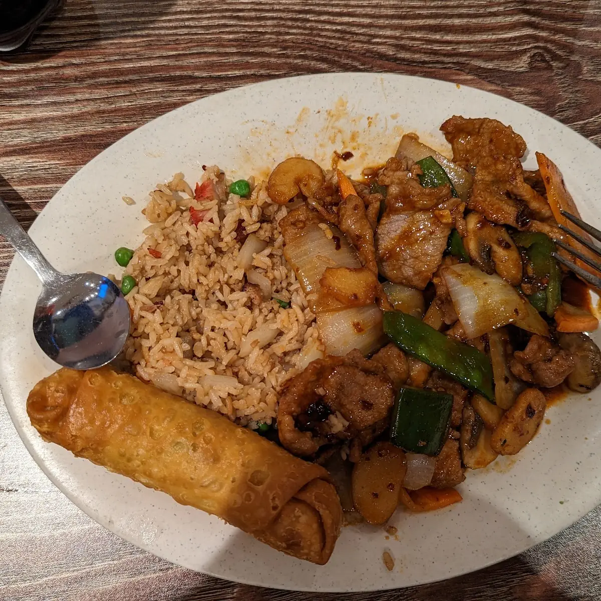 Szechuan Beef Pork Fried Rice w Egg Roll