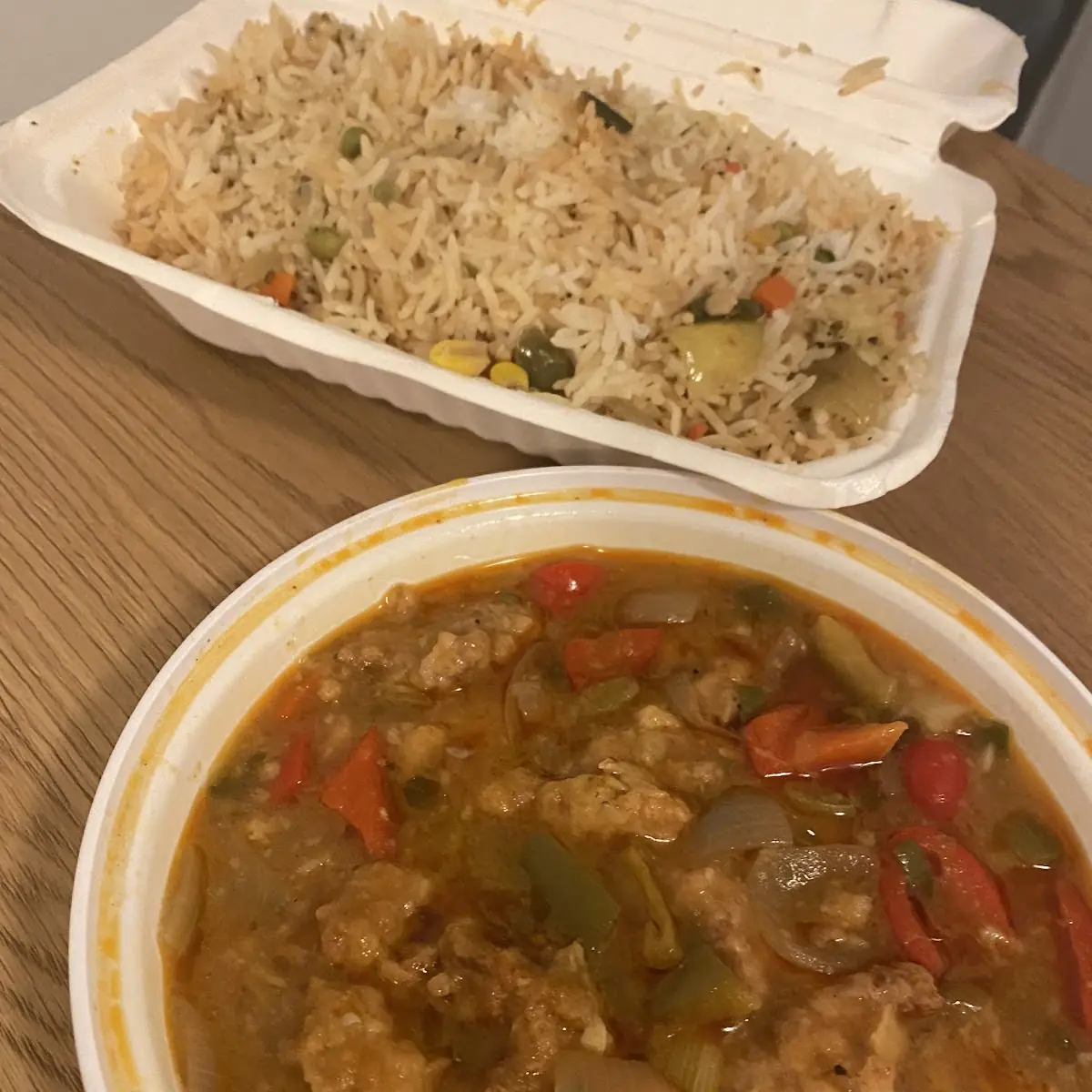 Chili Chicken and Veg Fried Rice, Hungry Bite