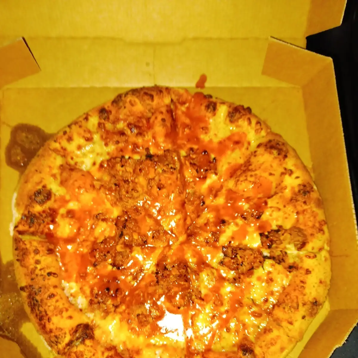 Cheese Pizza with Buffalo Sauce
