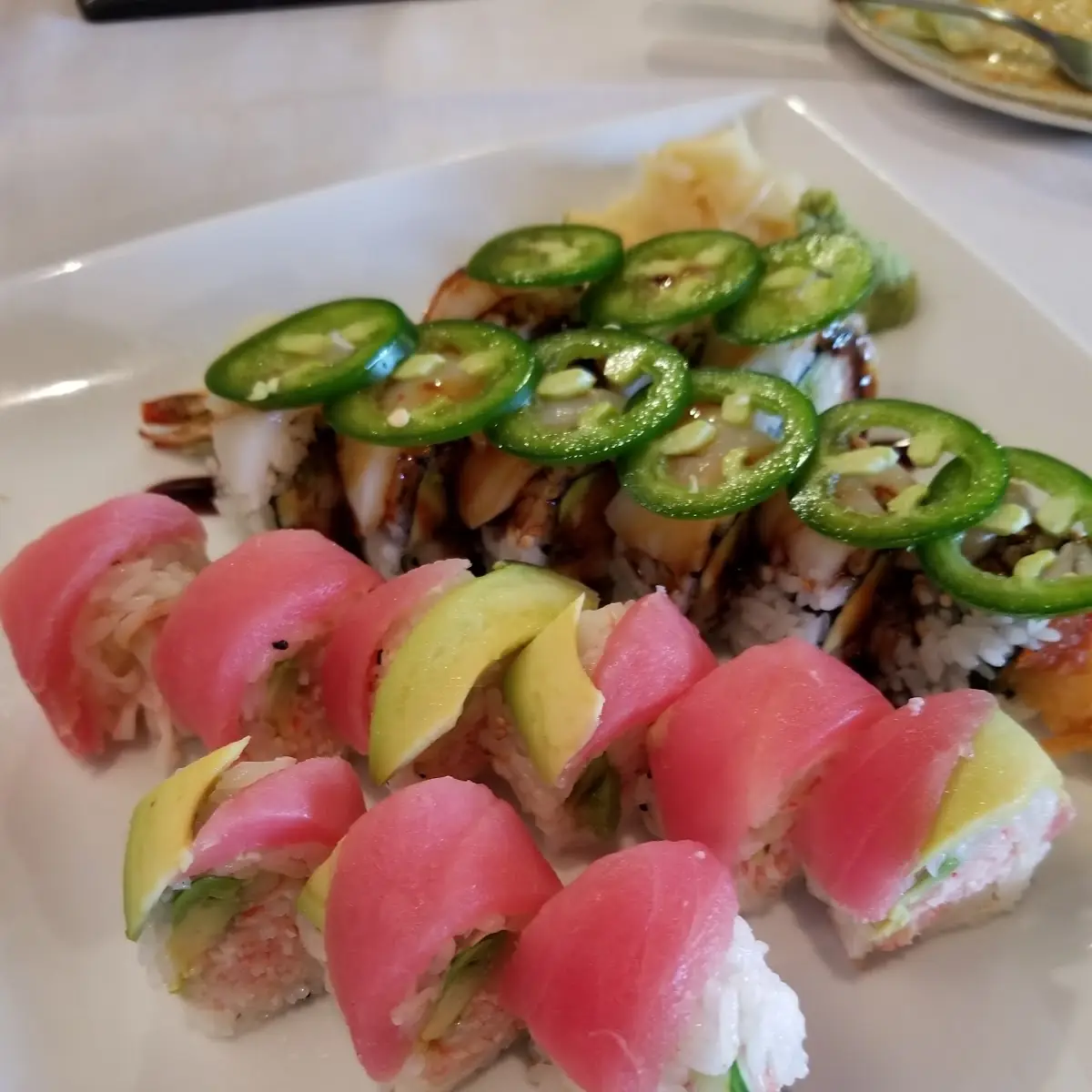 Dancing Tuna Roll