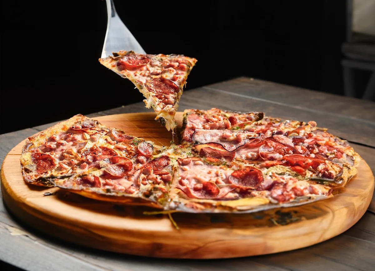 Meat Medium Pizza