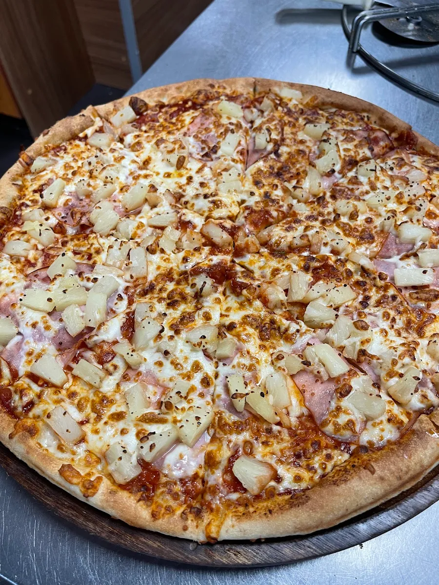 XL Hawaiian Pizza