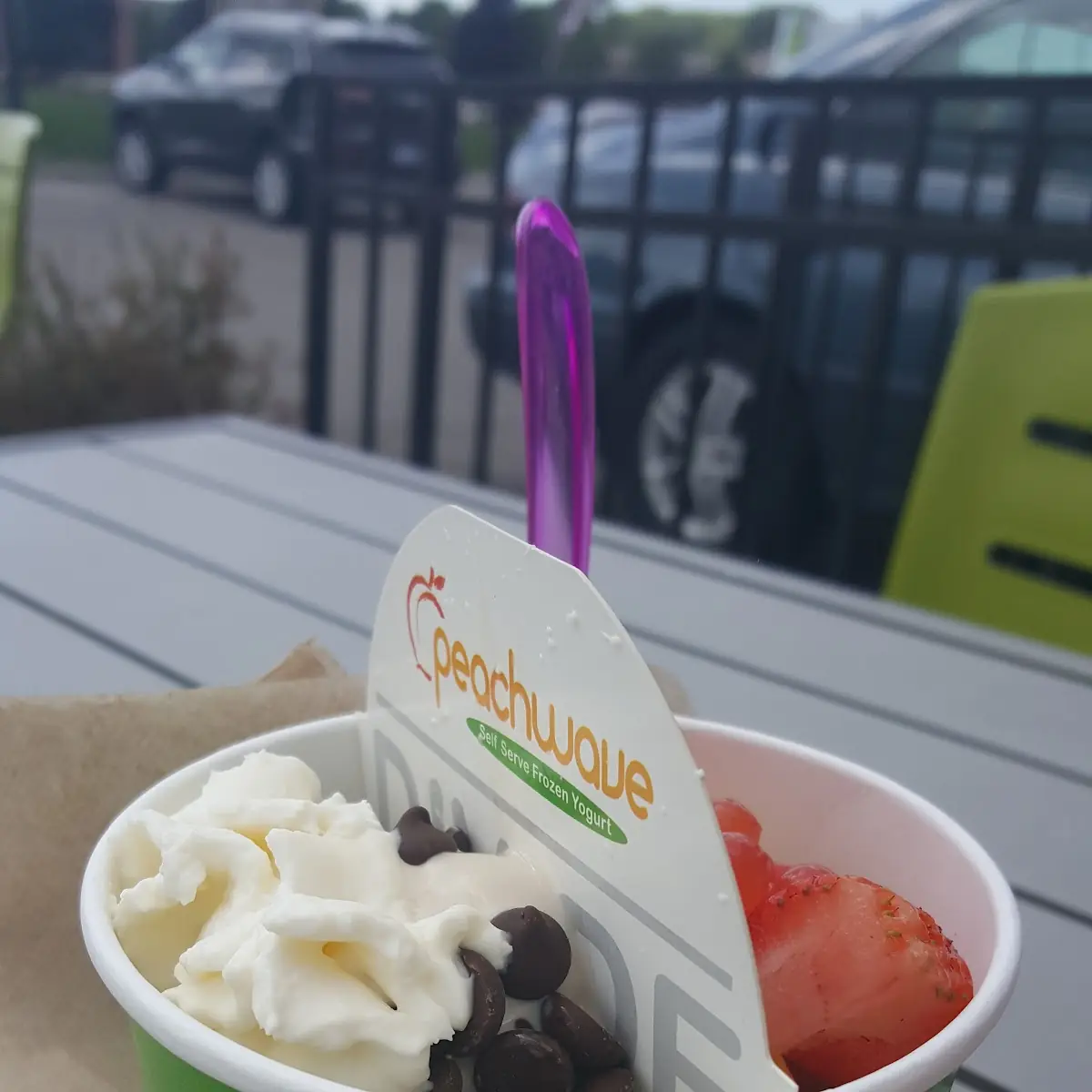 Medium Frozen Yogurt Gelato Non-Dairy