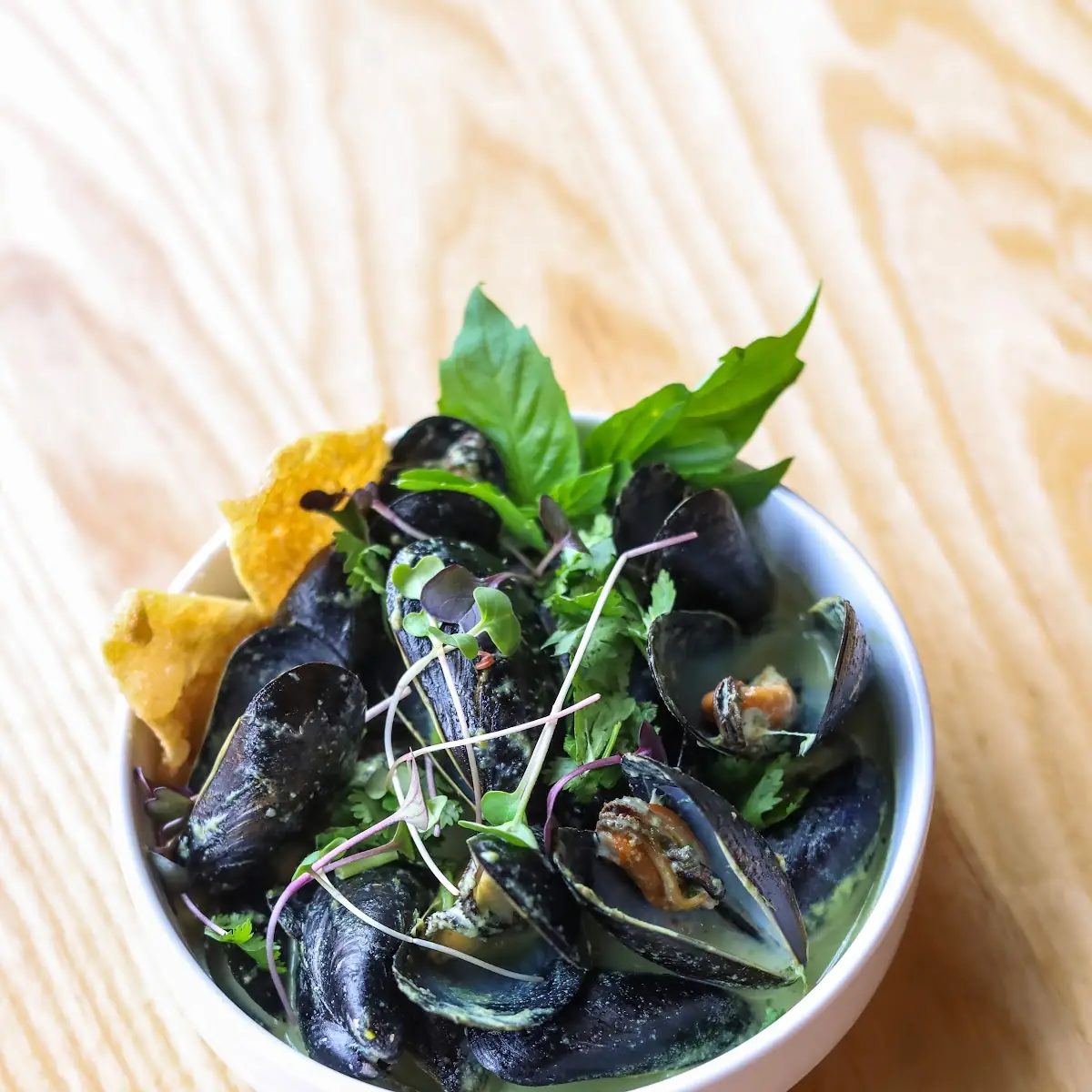 Green Curry Mussels