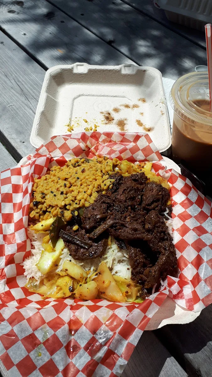 Tamarind Beef Combo