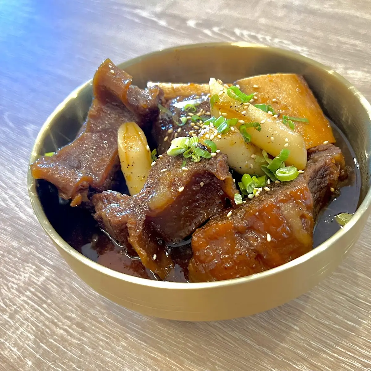 spicy braised short ribs 매운 갈비찜 m
