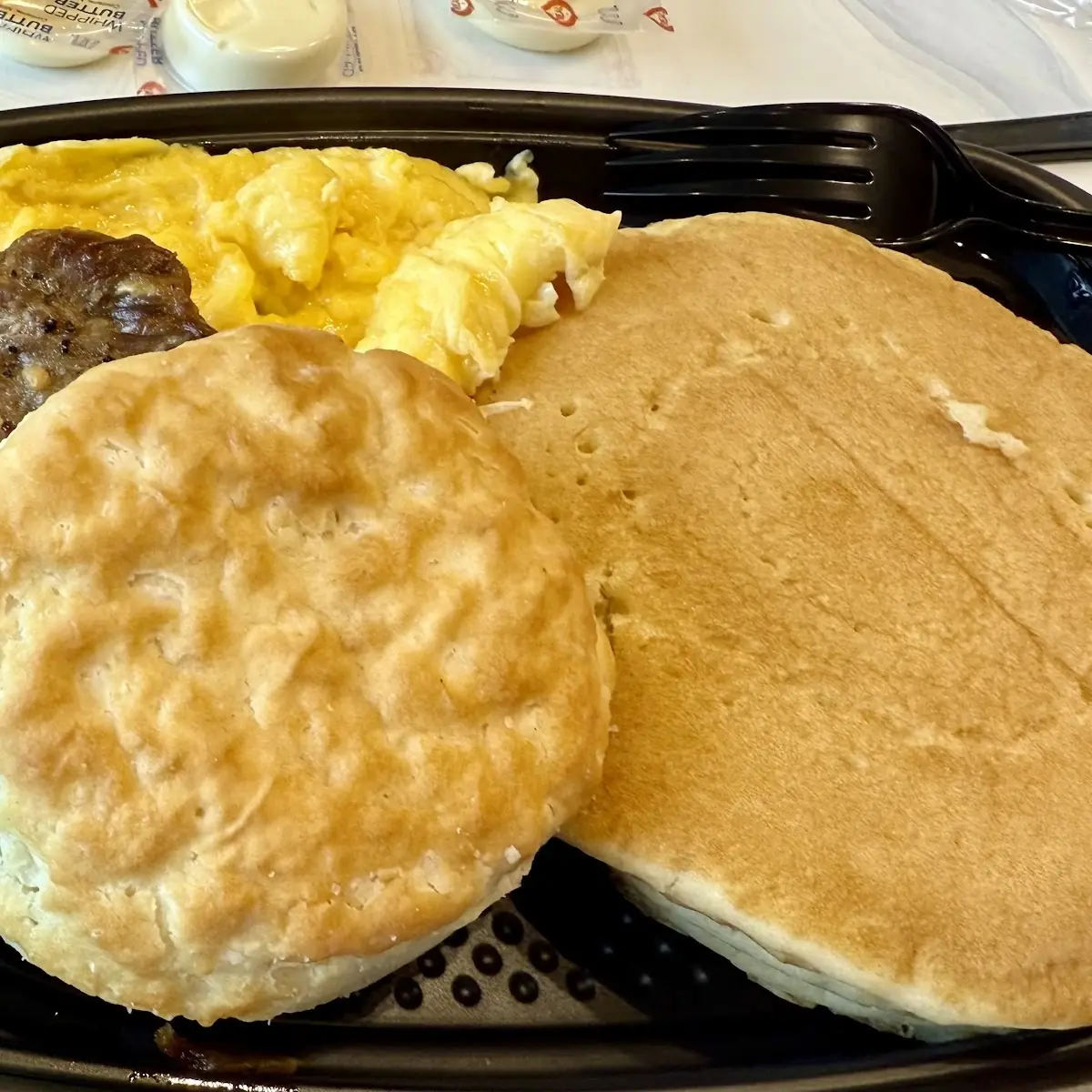 Big Breakfast with Hotcakes