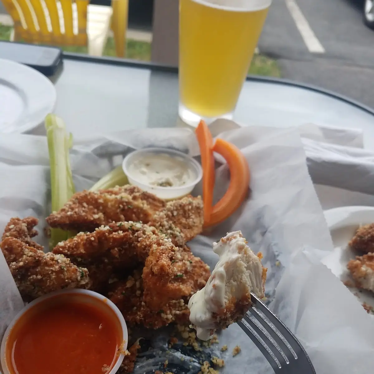 10 Bone-In Wings or Boneless Wings