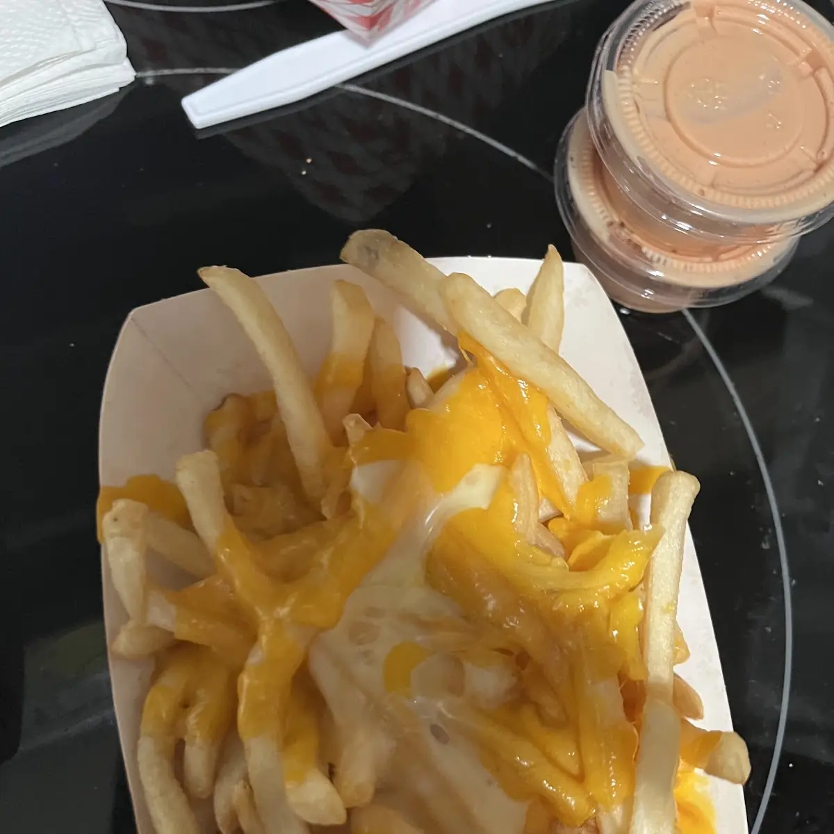 Dino's & Fries 5 Pieces with Kids Fry