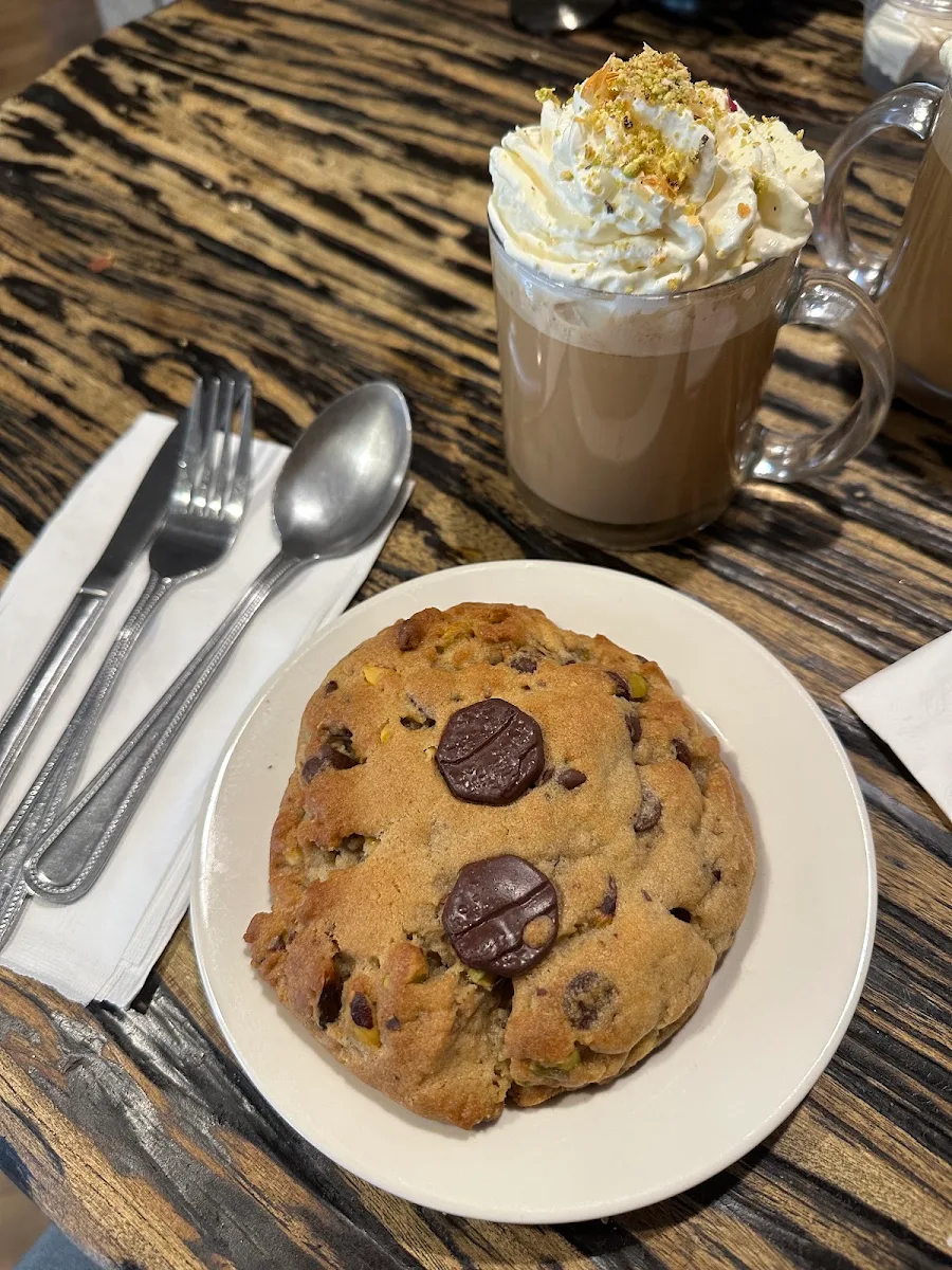 Chocolate Chip Cookie