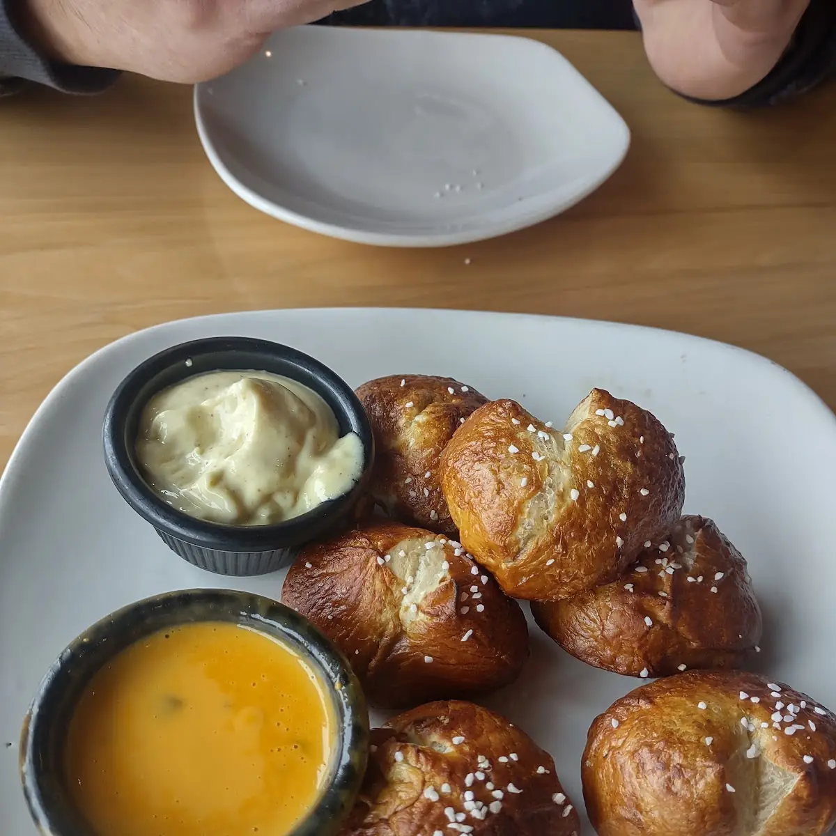 Beer Infused Pretzel Bites