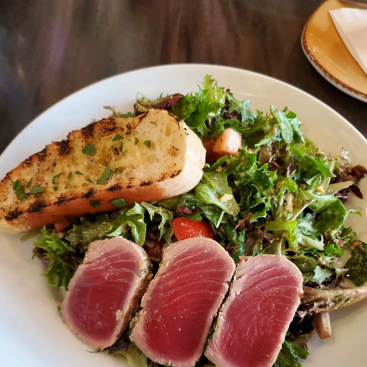 Ahi Tuna Salad