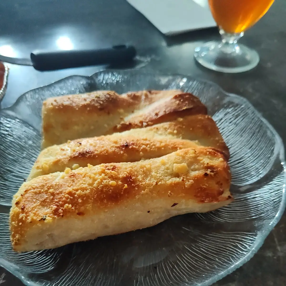 Garlic Bread w/Cheese