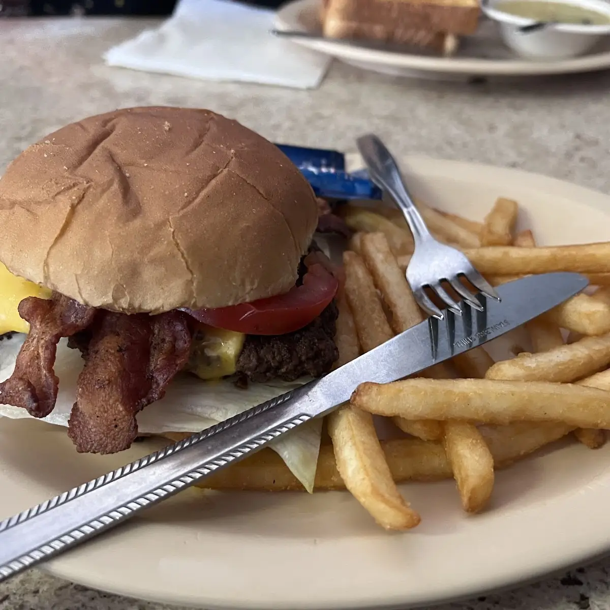 Bacon Cheeseburger