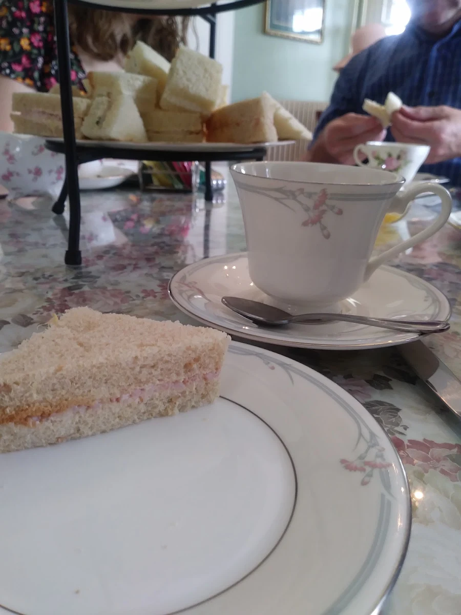 Sandwich Tea