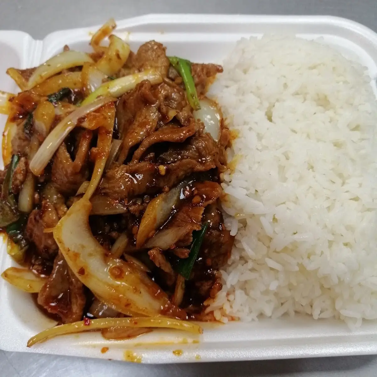 Mongolian Beef over Steam Rice