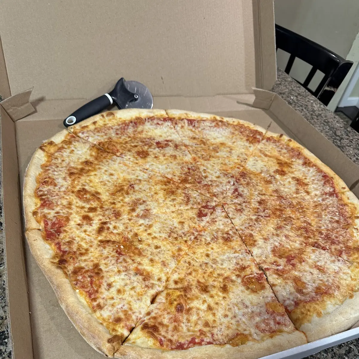XL Cheese Pizza