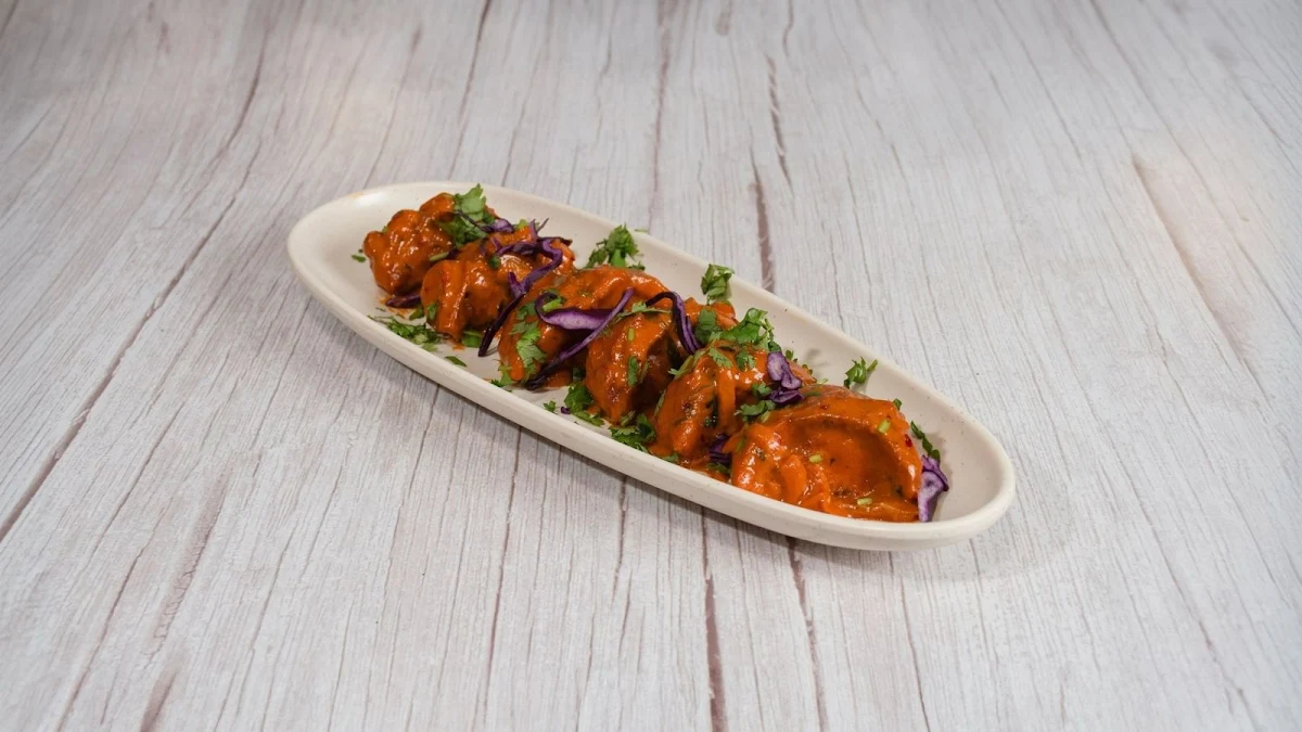 Highlights, MOMO BAZAAR.ca - Indian dumpling and Hakka