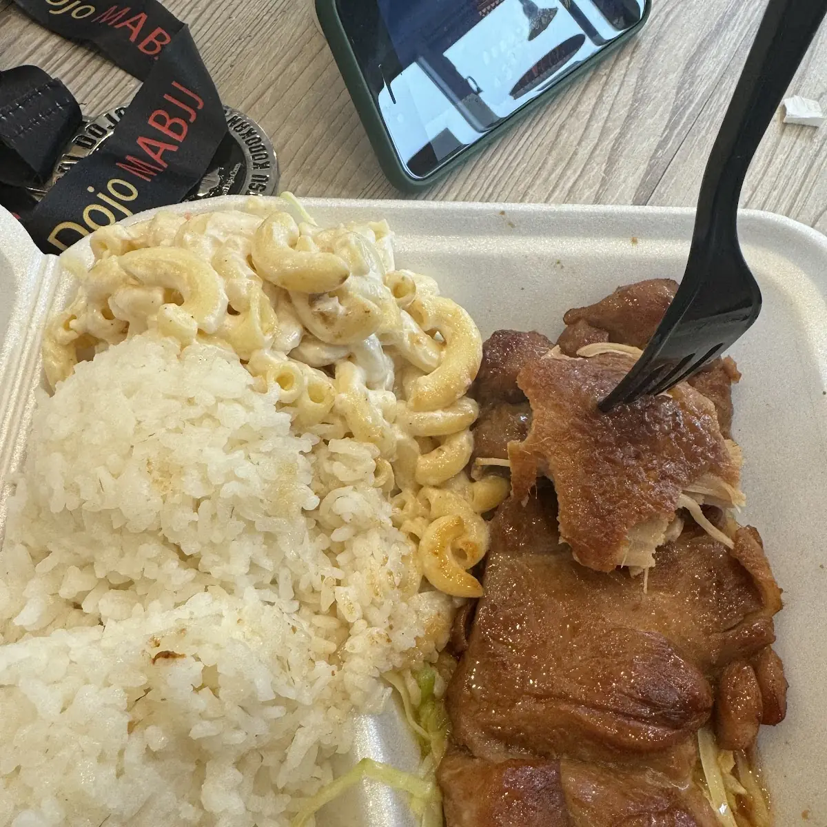 L & L Hawaiian BBQ