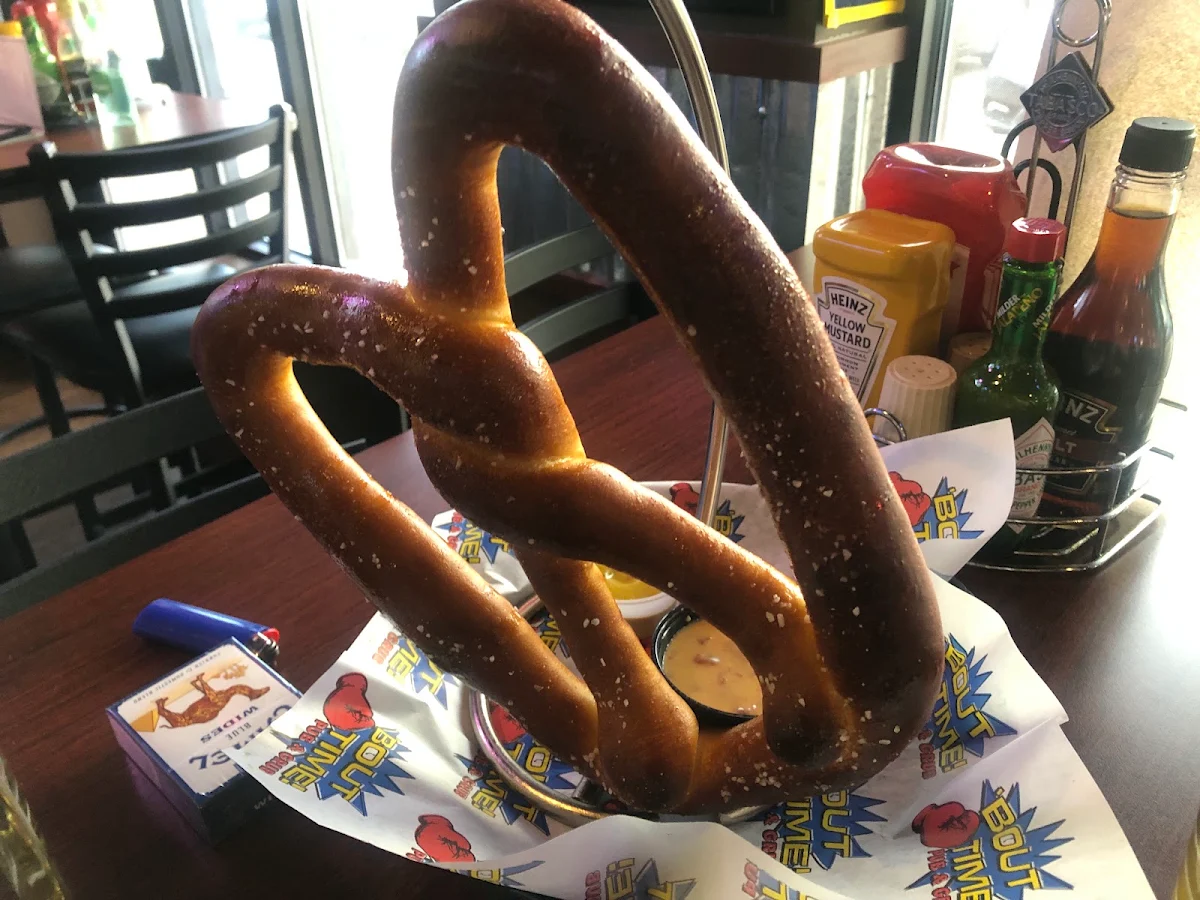 Jumbo Soft Pretzel