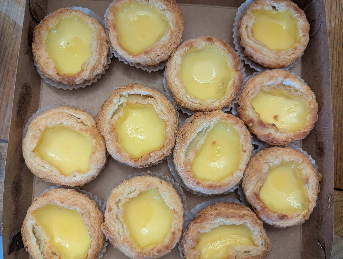 Egg Tart & Chicken Puff Pastry