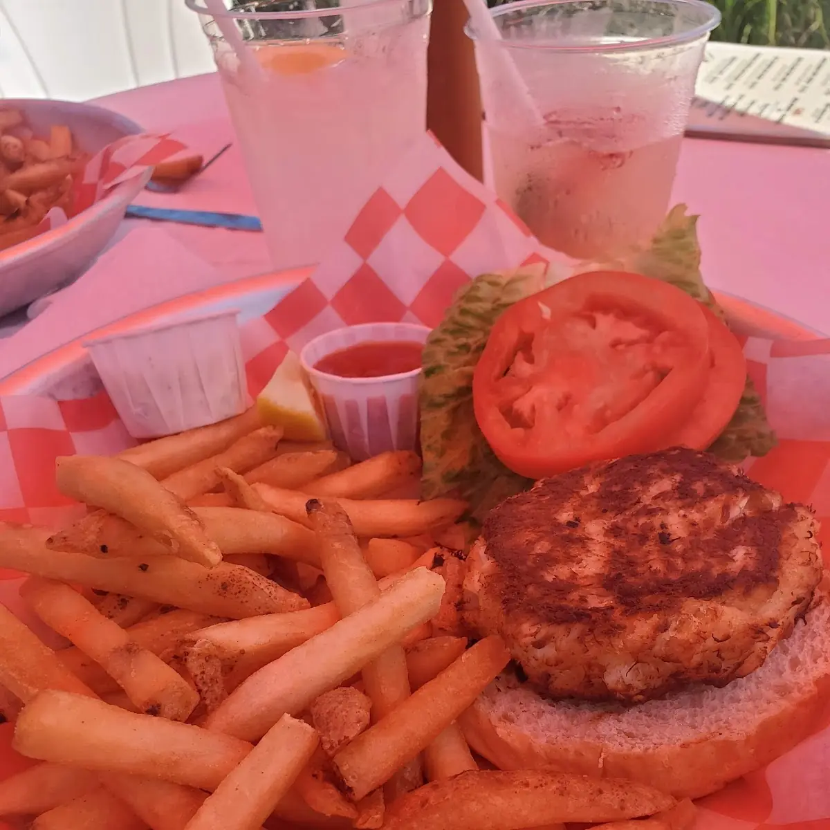 Crab Cakes Sandwich