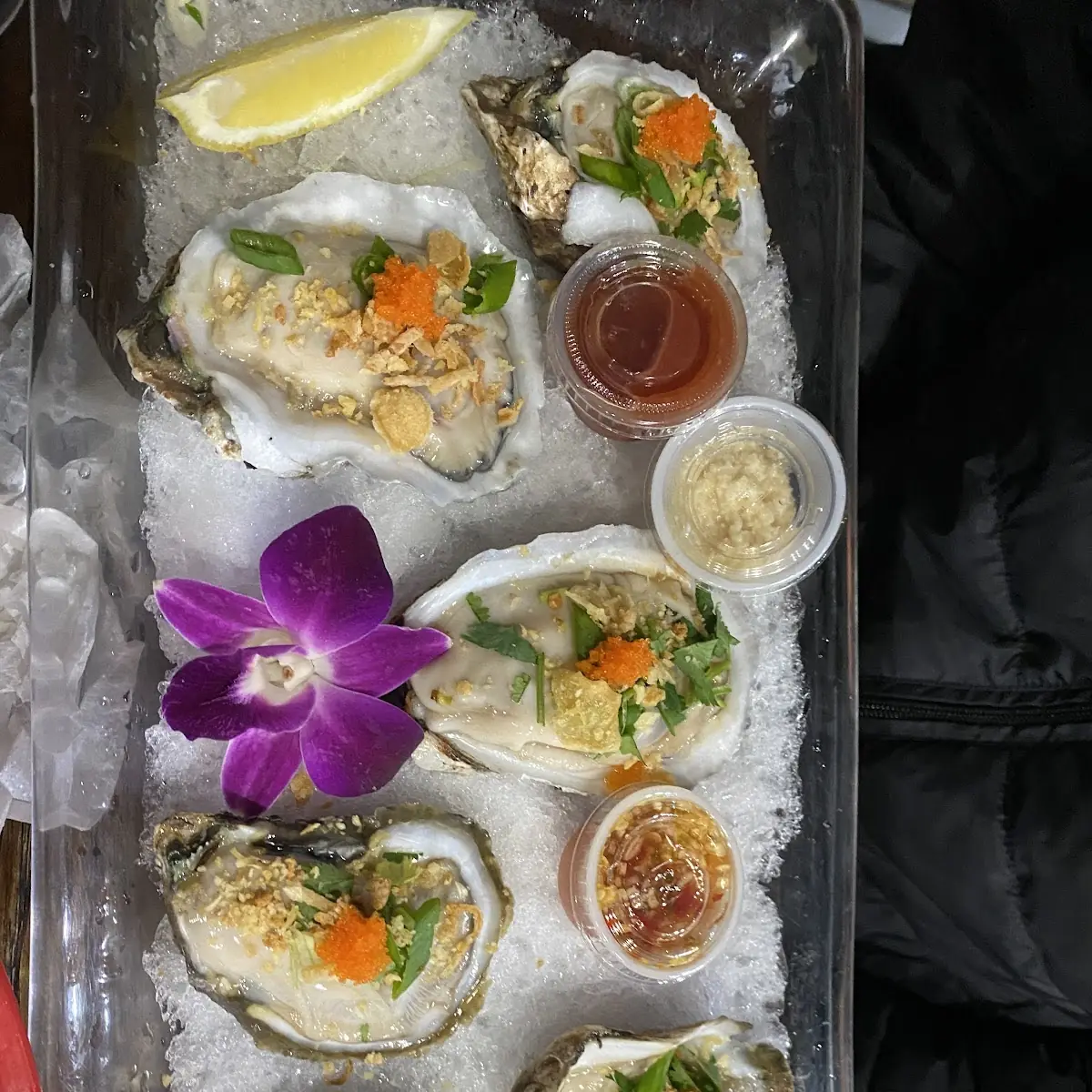 Oysters on a Half Shell 1 Dozen