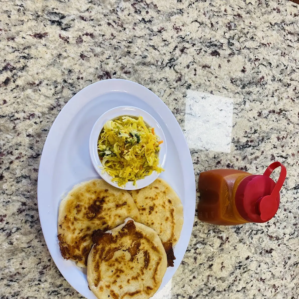 Pupusas Revueltas