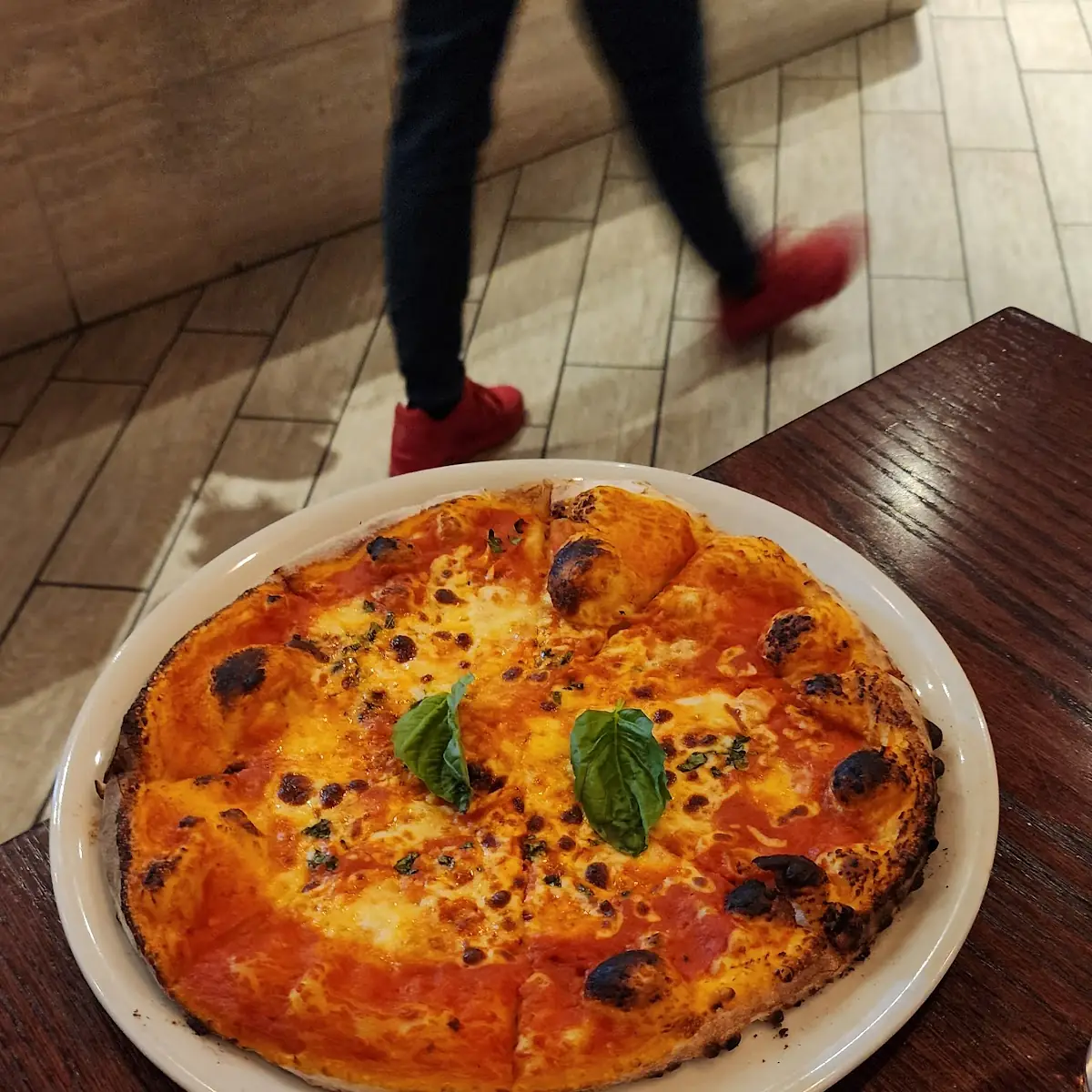 Pizza Margherita