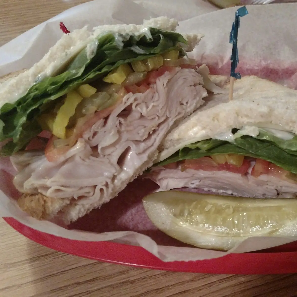 Turkey Sandwich with Garlic Mayo