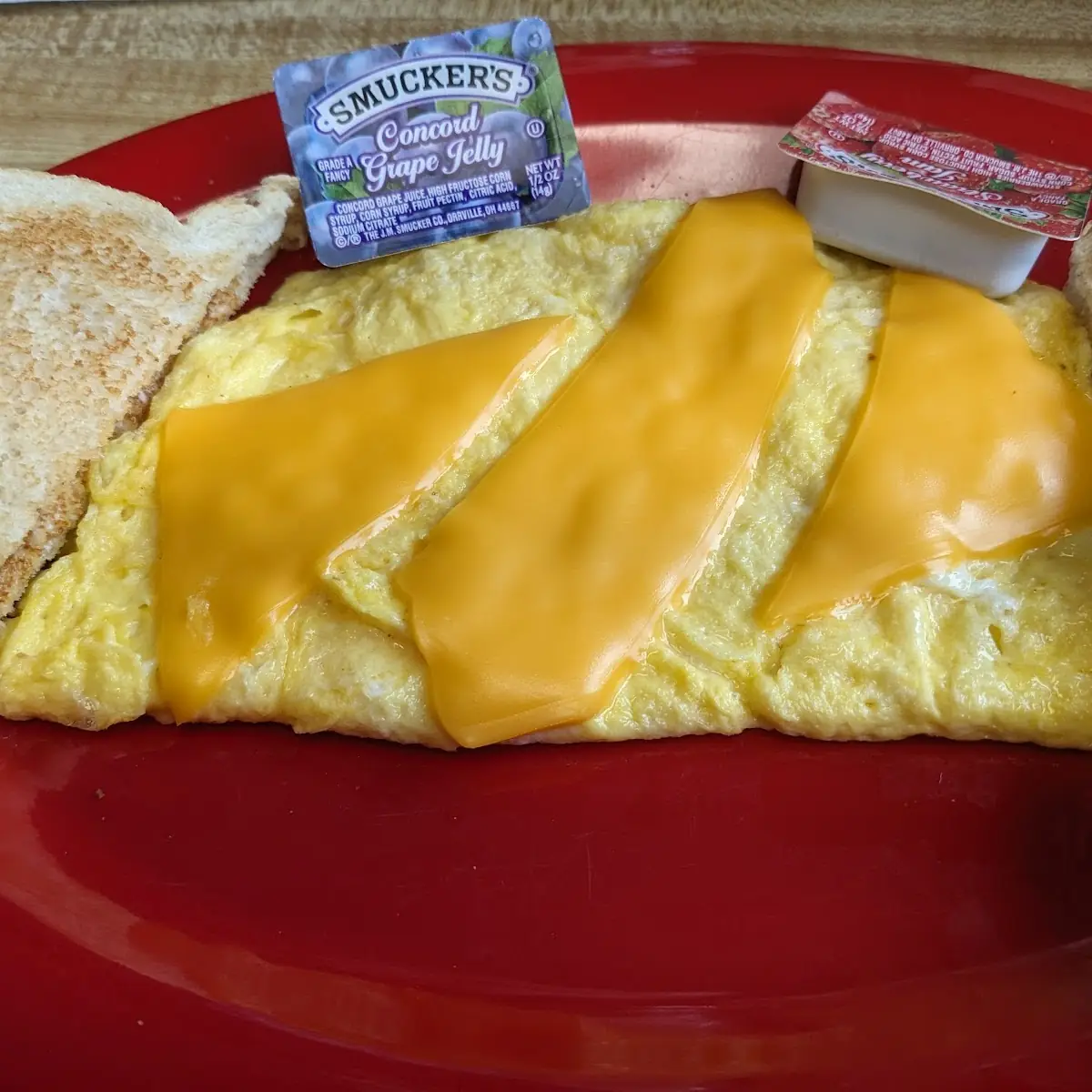 Cheese Omelet & Toast