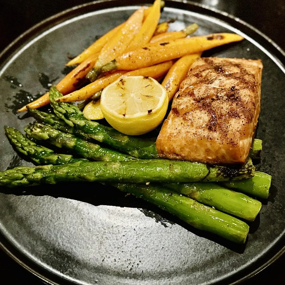 Seared Salmon with Roasted Carrots