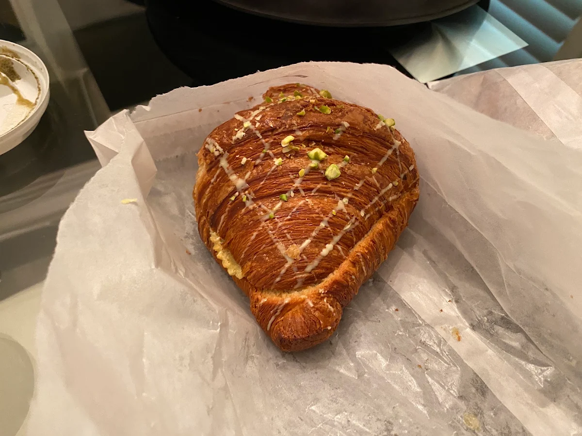 Pistachio Croissant