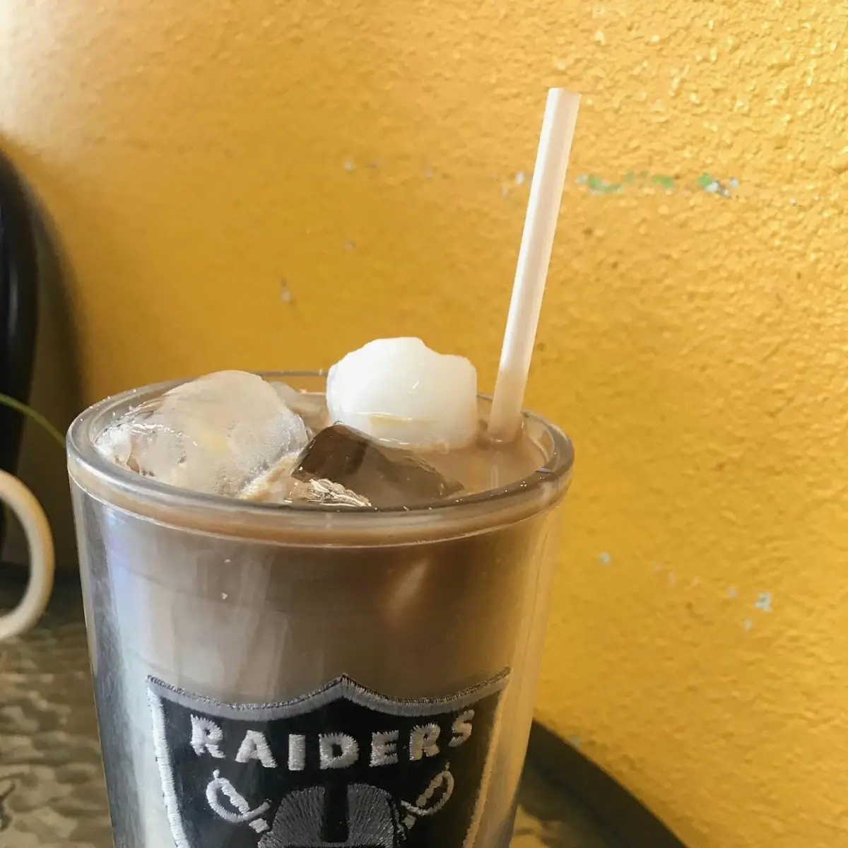 Iced Cafe Con Leche