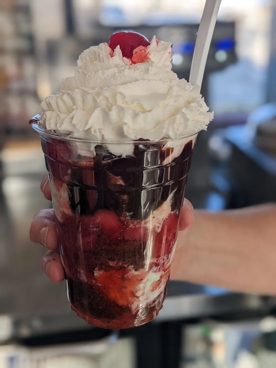 Brownie Sundae with Strawberries
