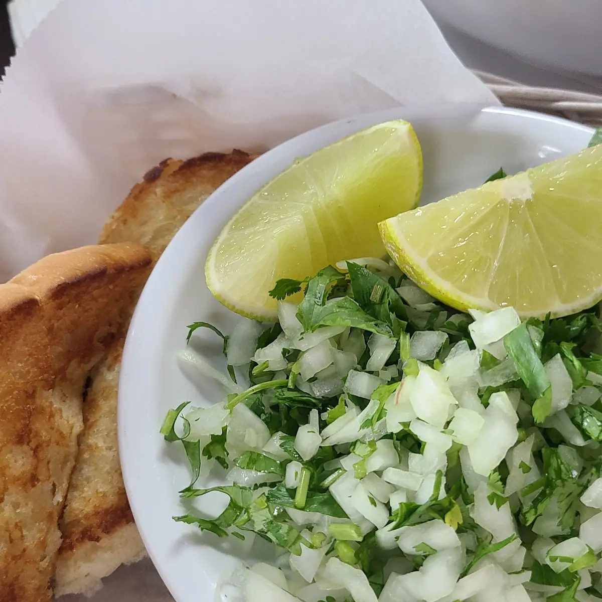 Onion & Cilantro for Menudo