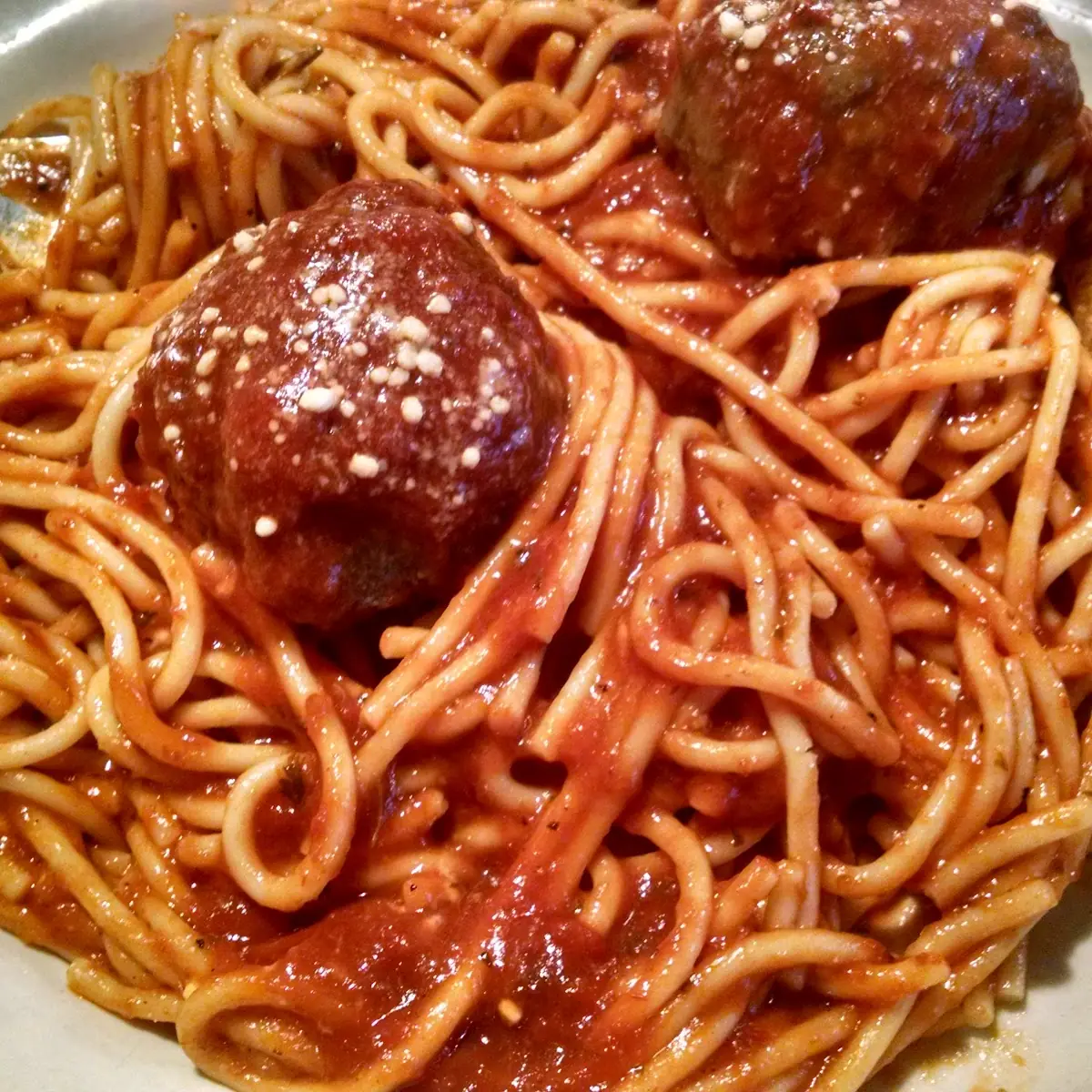 Spaghetti with Marinara Sauce and Meatballs