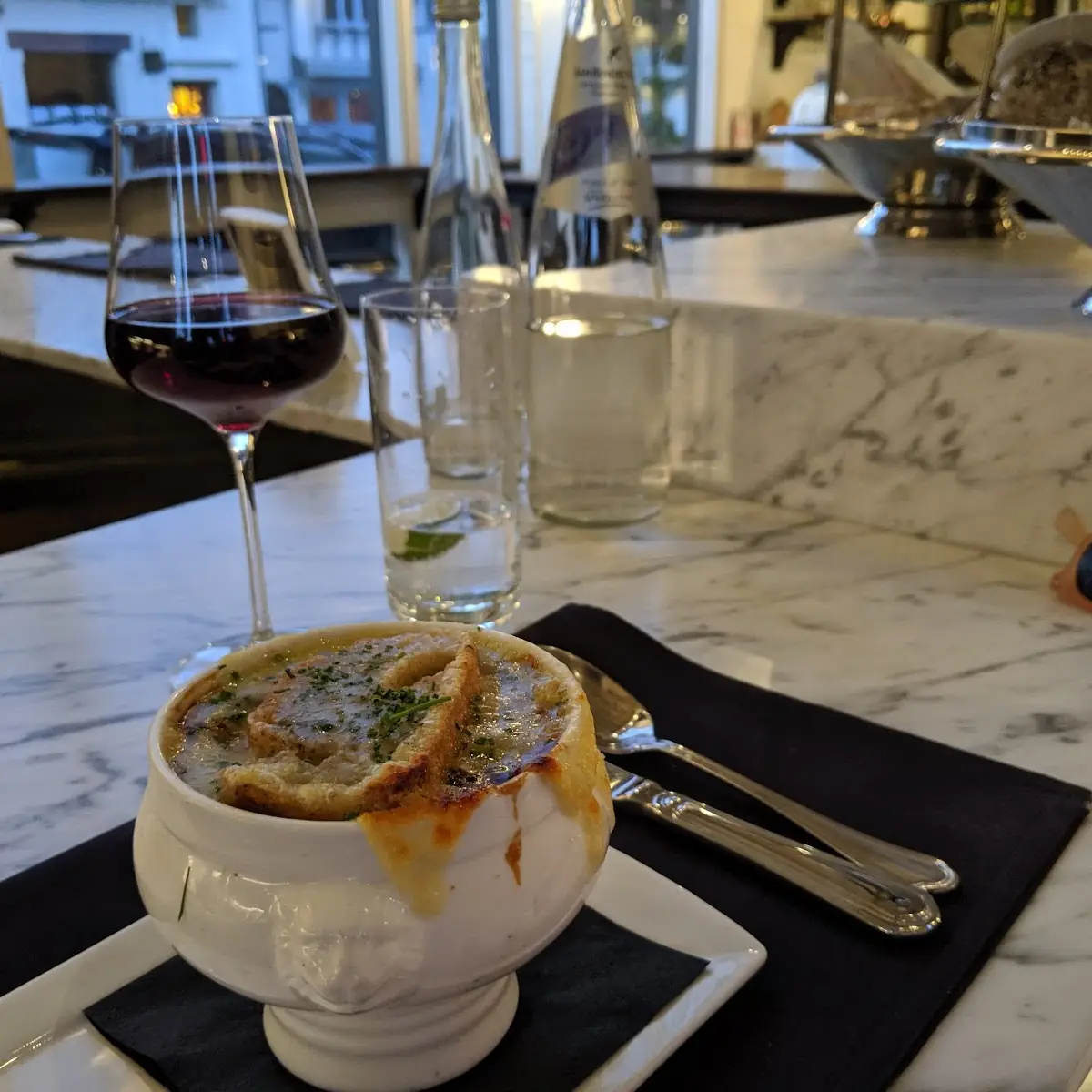 1200° Onion Soup