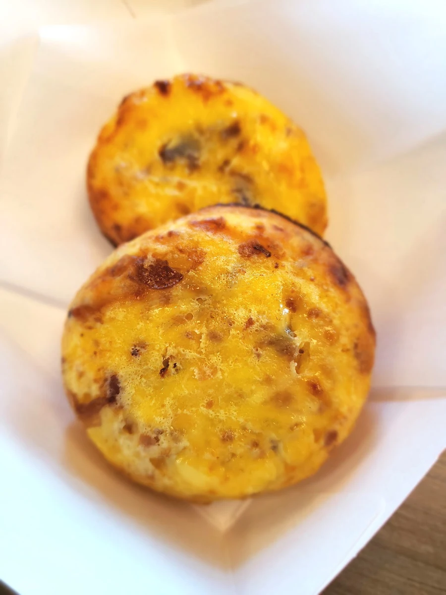 Bacon and Cheese Omelette Bite