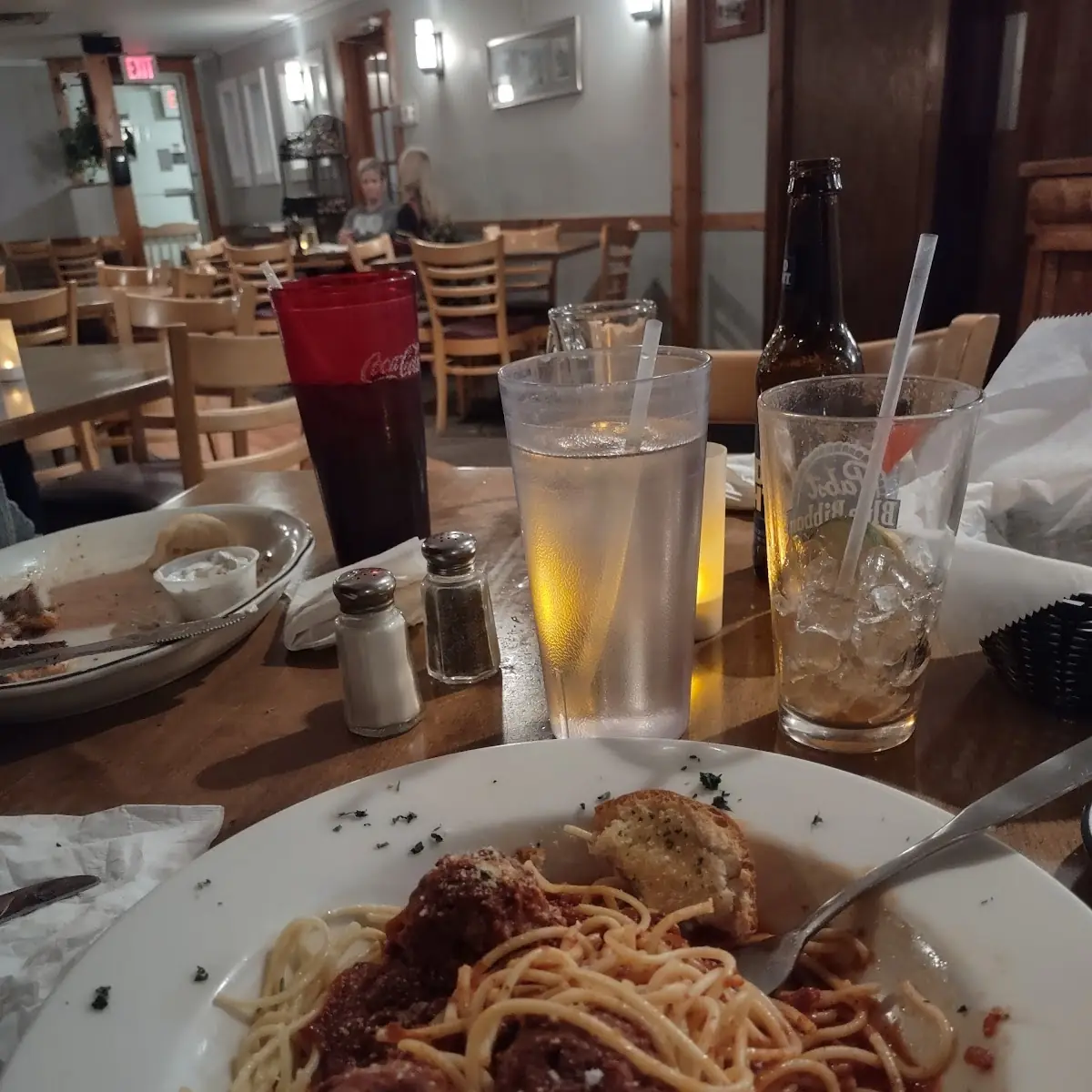 Spaghetti and Meatballs and Garlic Bread