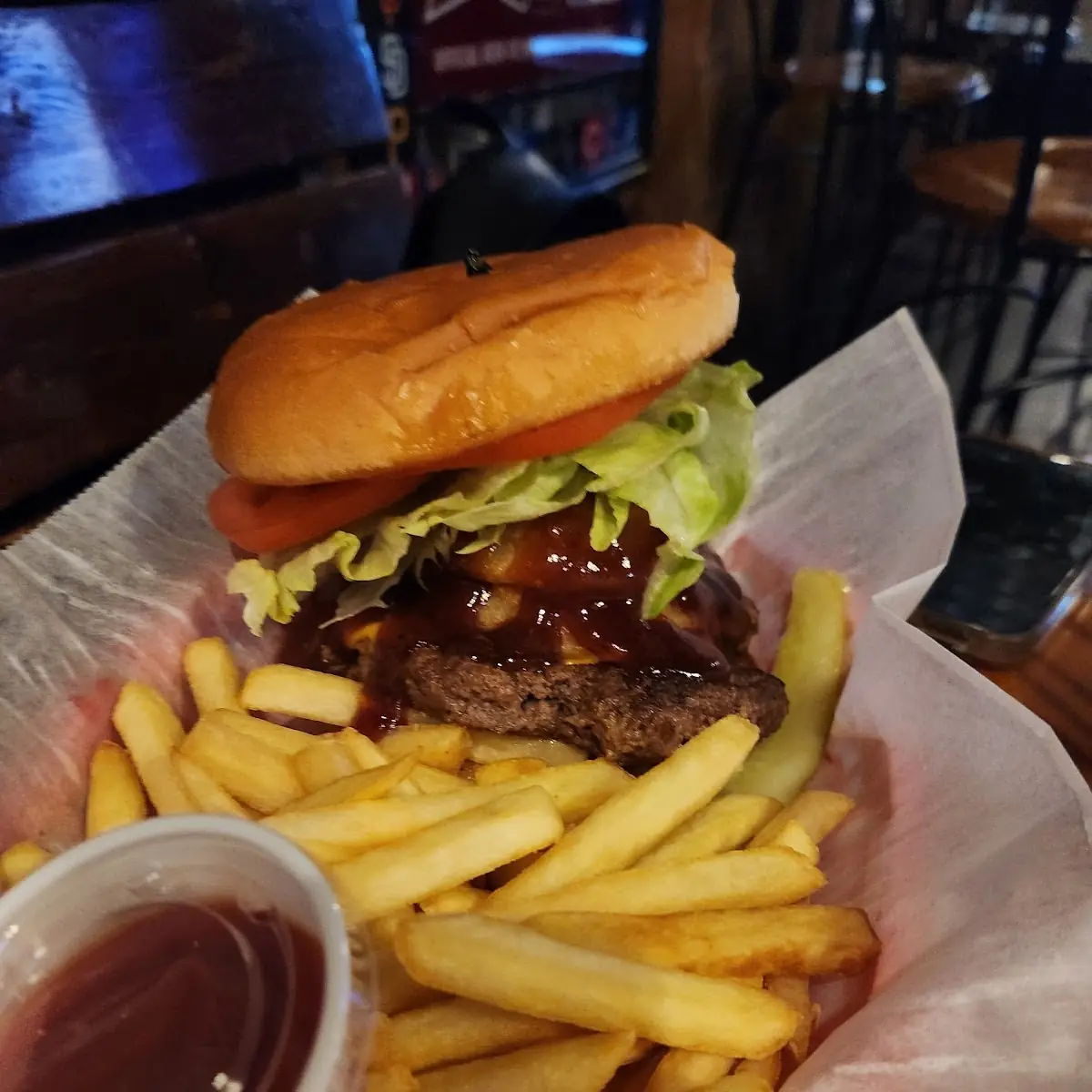 Skip's Cheese Burger