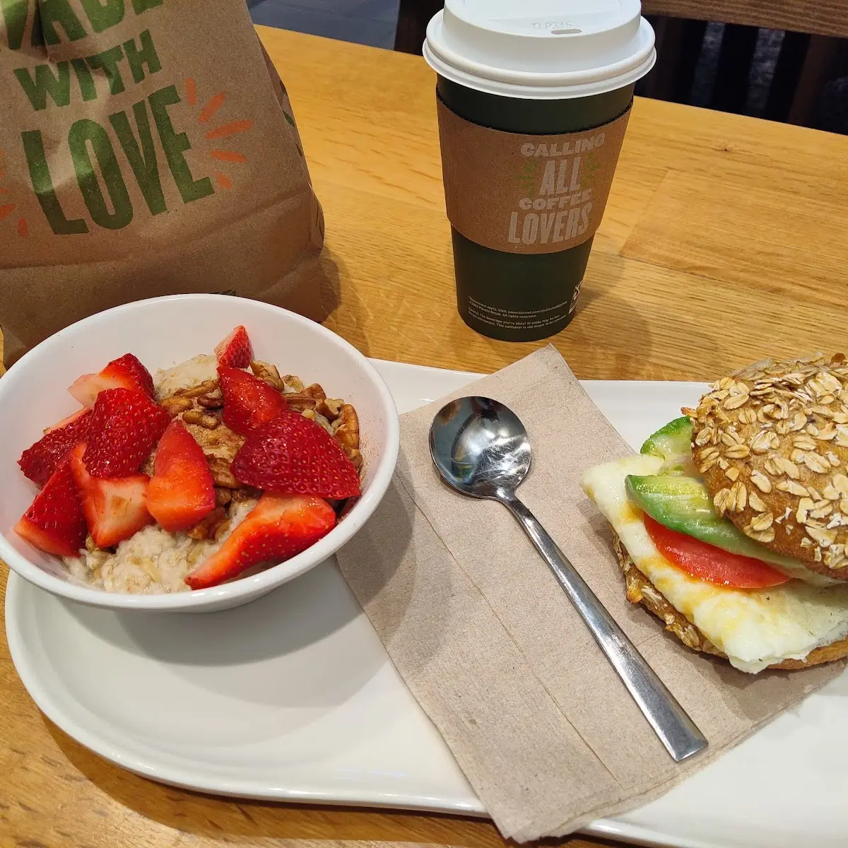 Oatmeal and Egg White Breakfast Sandwich