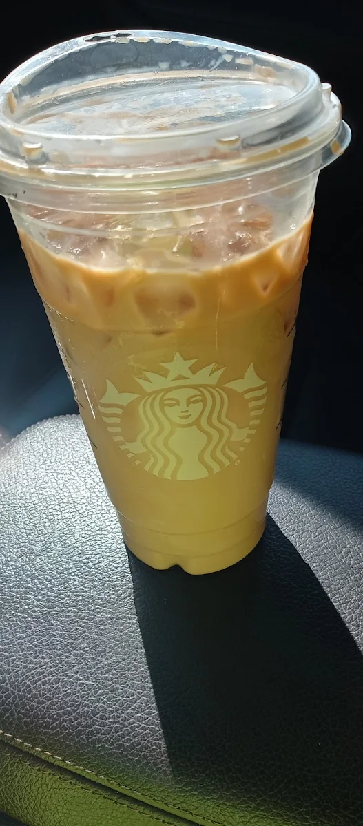 Iced Caramel Macchiato