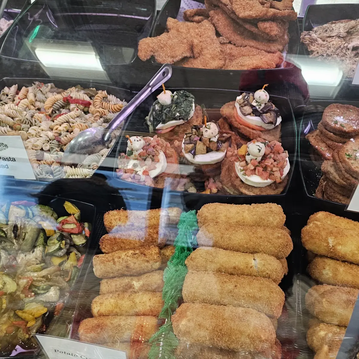 Cheese Steak Egg Rolls Chicken Parmesan Egg Roll