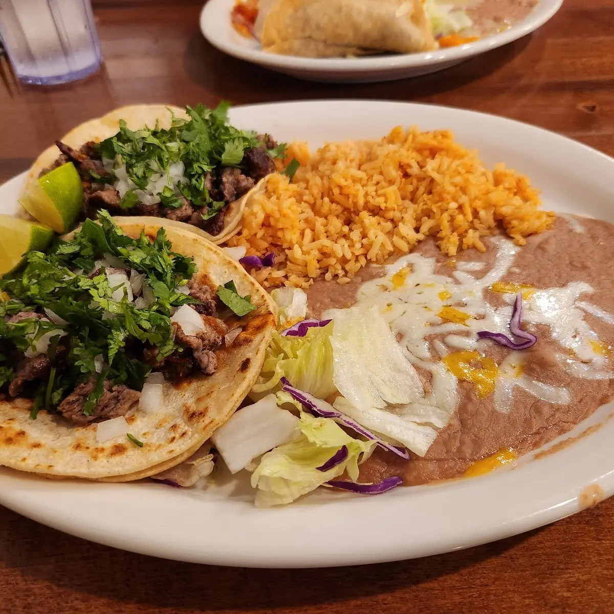 Dos Tacos de Carnitas
